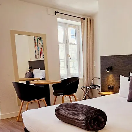 ホテル Du Port サン・マルタン・ド・レ