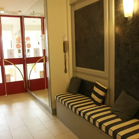 Du Port ホテル 3*