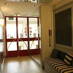 Hotel Du Port