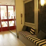 Du Port Hotel 3*