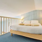 Hotel Du Port