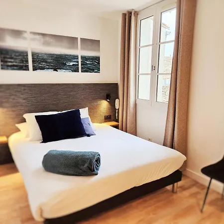 Hotell Du Port