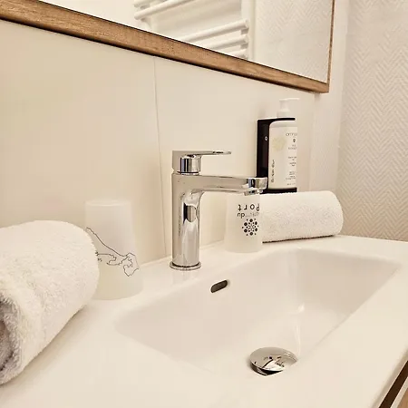 Hotell Du Port 3*