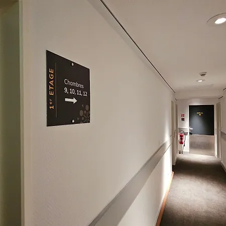 Du Port 3*