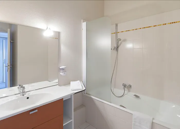 Du Port Hotel Saint-Martin-de-Ré